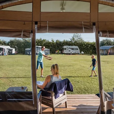 Luxury tent Country Camp Camping 't Westdorp *