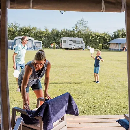 Country Camp Camping 't Westdorp Luxury tent Voorthuizen