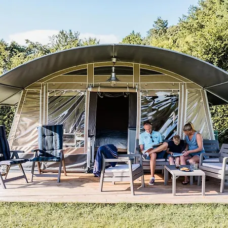 Country Camp Camping 't Westdorp Luxury tent Voorthuizen